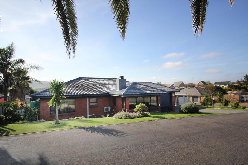 3 Bedroom Property for Sale in Tergniet Western Cape
